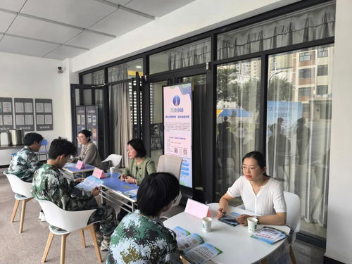 汽車學(xué)院開(kāi)展心理健康現(xiàn)場(chǎng)咨詢活動(dòng)